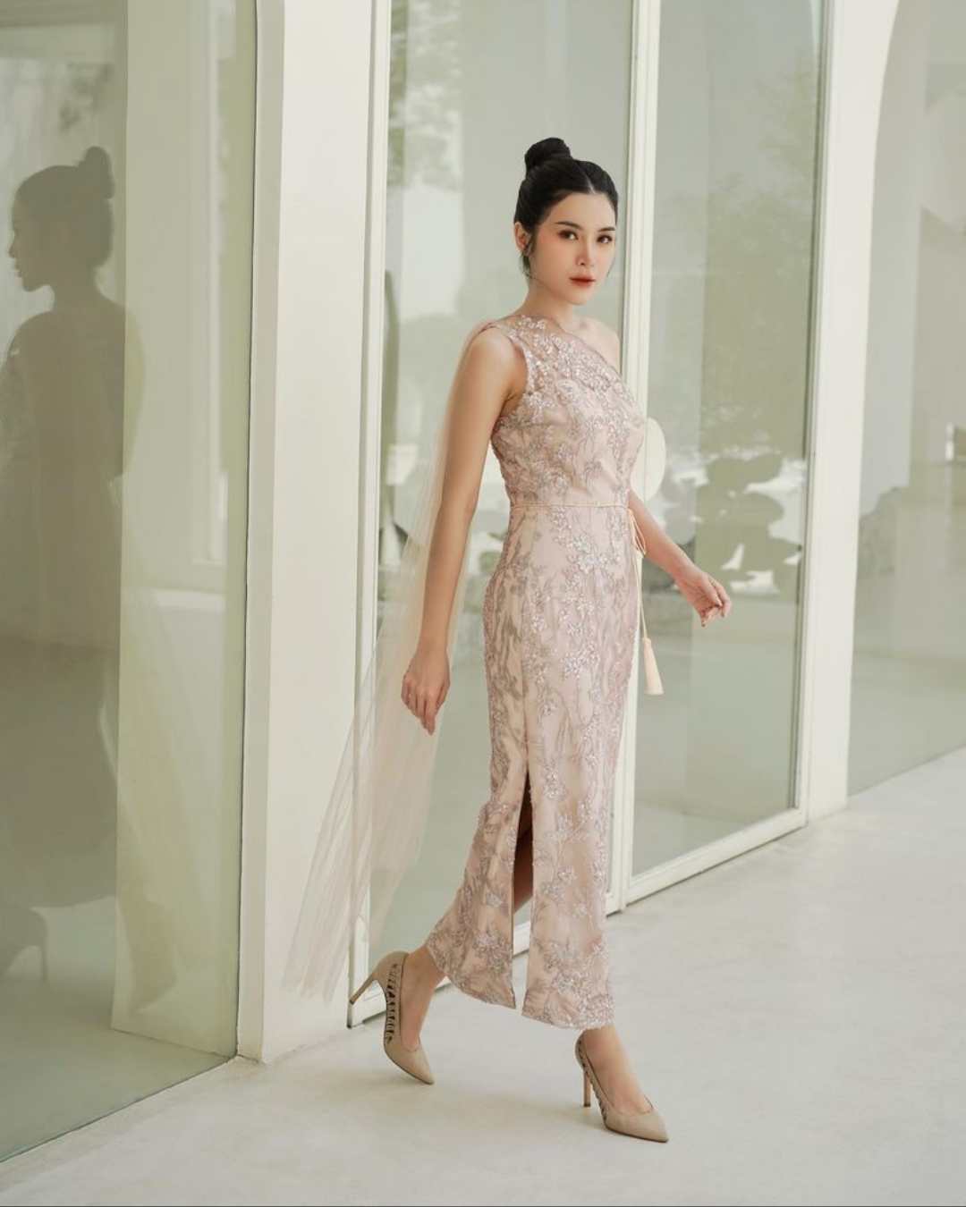 Alora dress