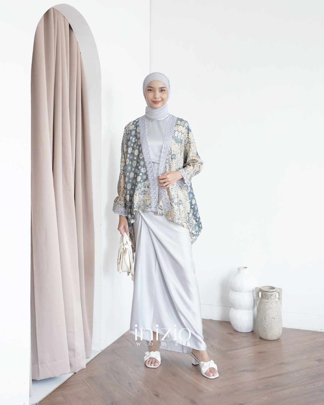 Nadya Batik set in Grey