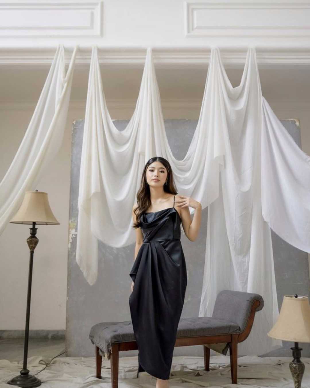 Karla dress in Black