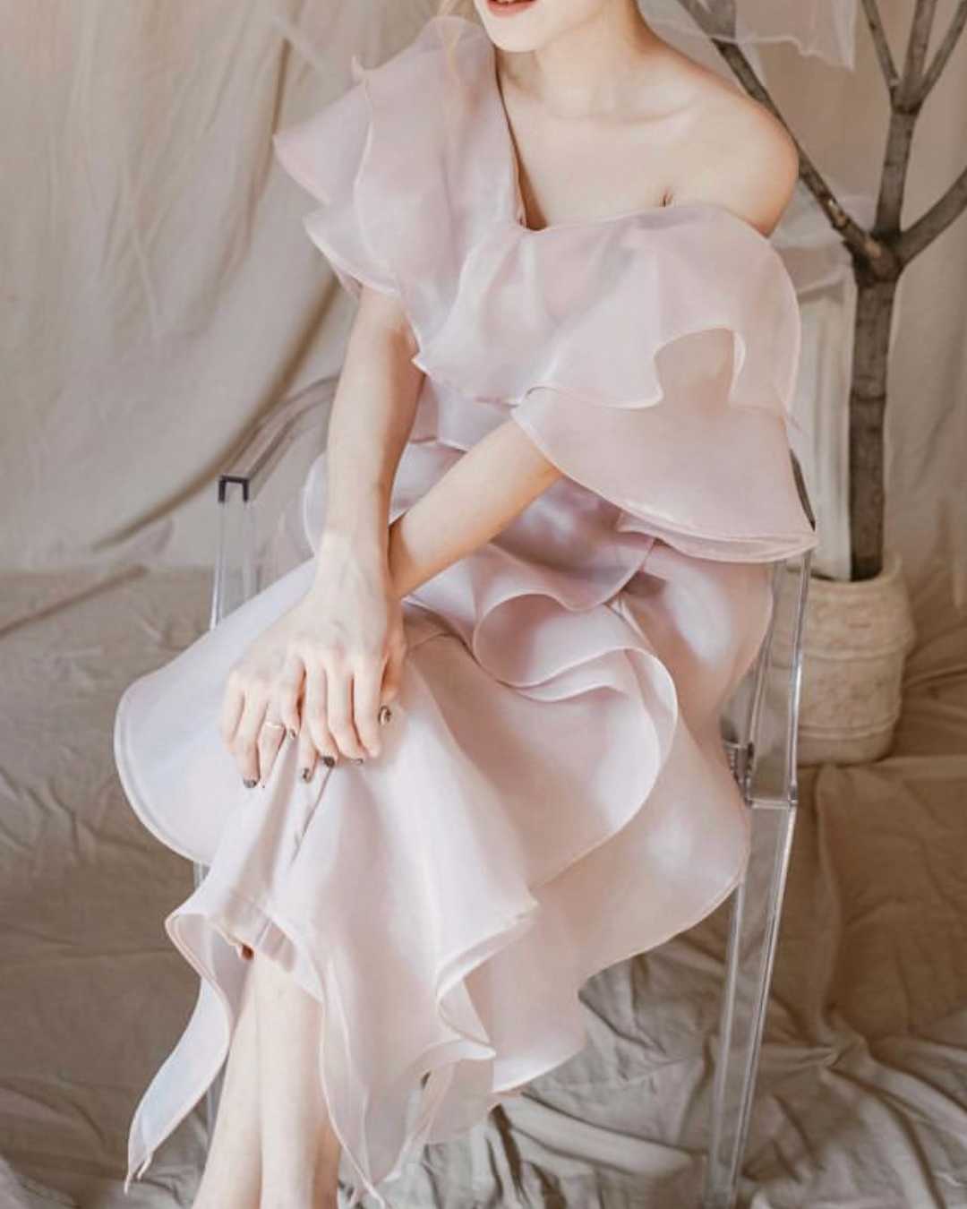 Brielle dress in Nude Pink