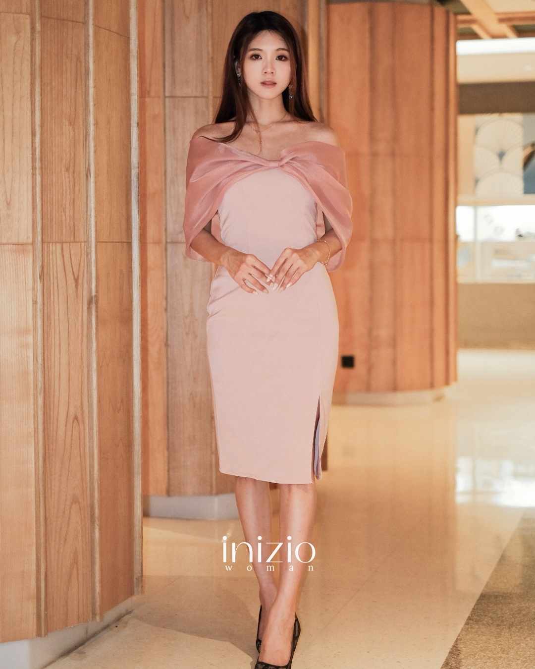 Elena dress in Dusty Pink